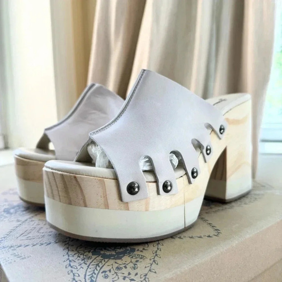 New Free People Cassis Clogs Shoe Wooden Leather Sandal Platform Heeled Stud - Picture 5 of 11